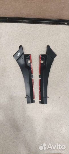 Жабо боковых передних крыльев