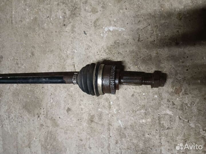 Привод правый, левый Nissan almera n 16