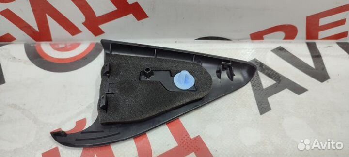 Уголок двери задний левый Citroen C4 B7 EP6C 2012