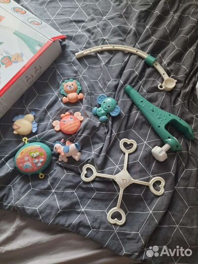 Мобиль на кроватку с проектором