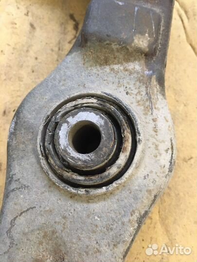 Рычаг подвески Volkswagen Phaeton (2273)