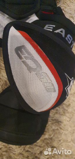 Нагрудник хоккейный детский