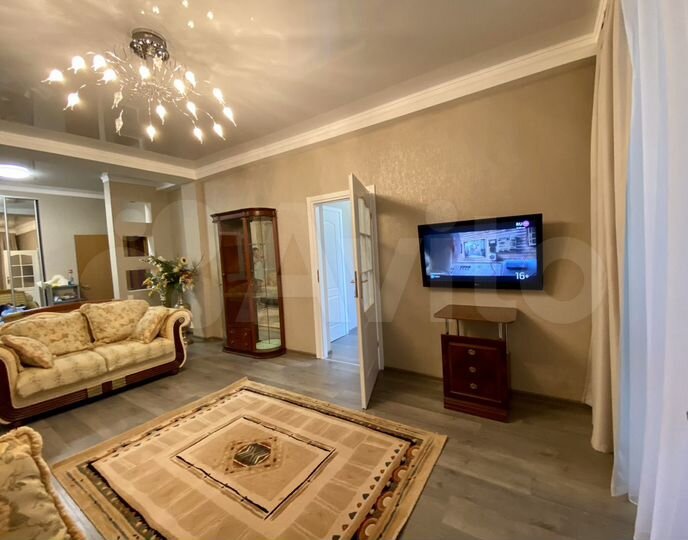 3-к. квартира, 87 м², 2/15 эт.