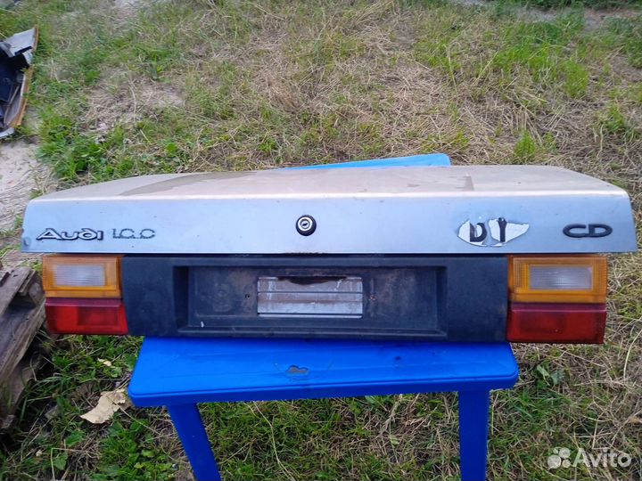Крышка багажника audi 100 c3