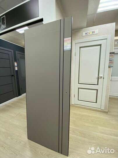 Дверь межкомнатная Line Молдинг 4 софт