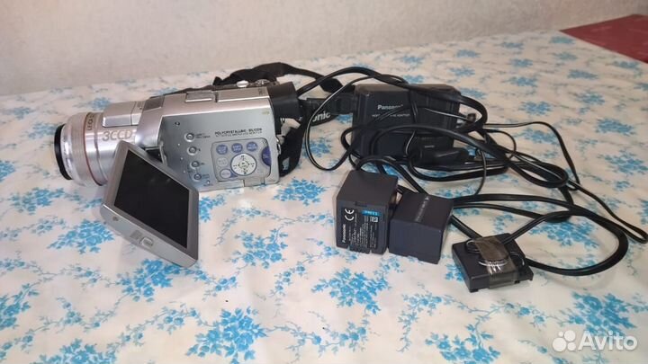 Видеокамера Panasonic NV-GS400