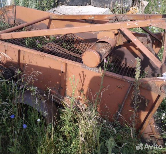 Копатель корнеплодов Лидсельмаш КТН-2В, 1990