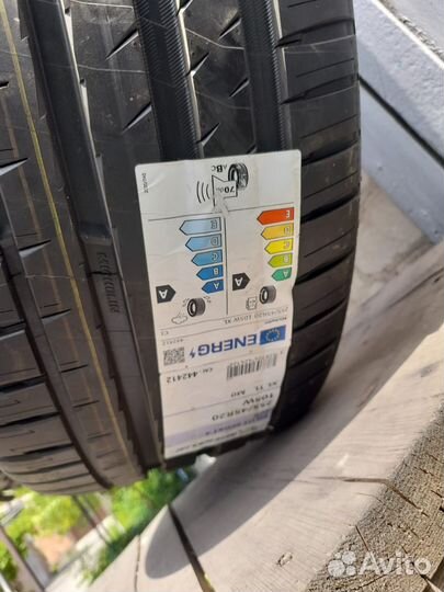 Michelin Pilot Sport 4 SUV 255/45 R20