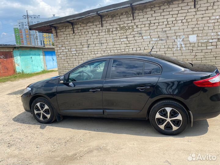 Renault Fluence 1.6 AT, 2011, 173 000 км