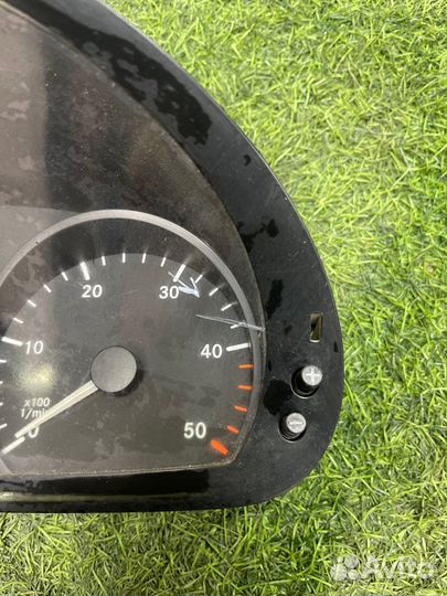 Панель приборов Sprinter