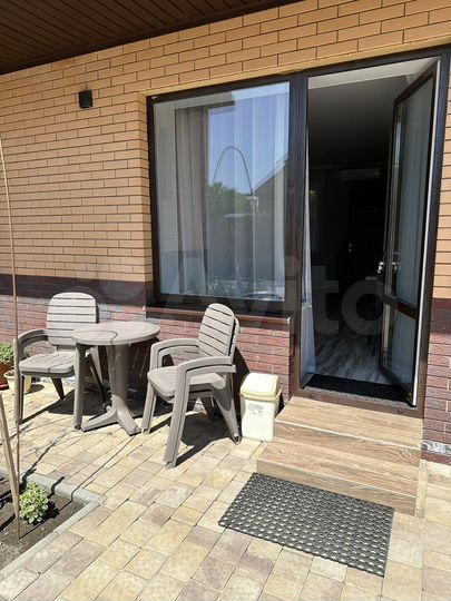 Комната 33 м² в > 9-к., 1/3 эт.