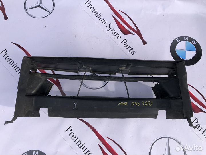 Центральный воздуховод радиаторов BMW 3er F30/F31