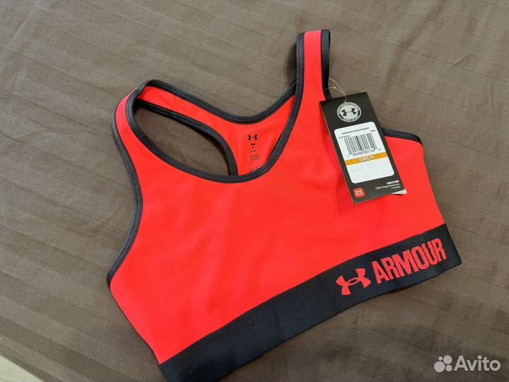 Under armour топ S