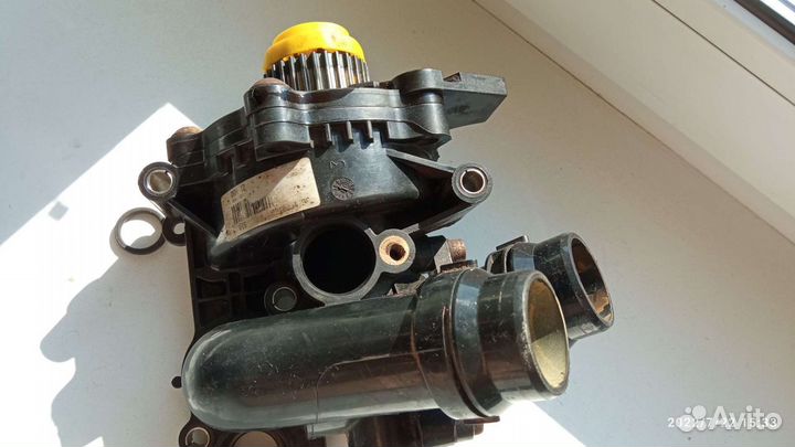 1,8 TSI помпа в сборе с корпусом (VAG)