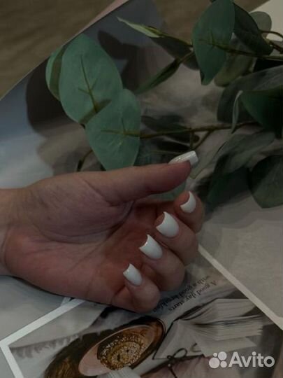 Маникюр/педикюр, укрепление, покрытие