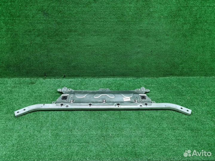 Усилитель передней панели BMW X3