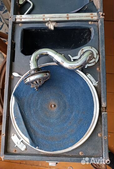 Патефон завод Молот