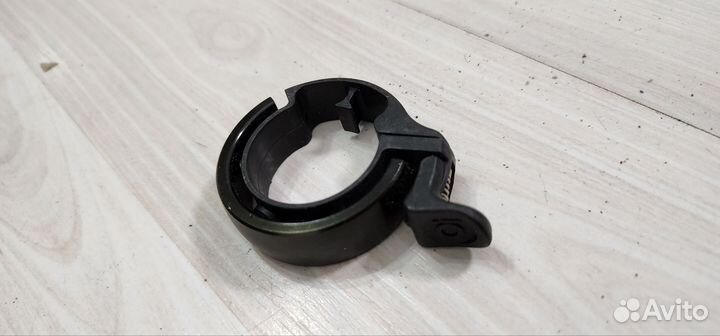 Велосипедный звонок Knog Oi Classic L