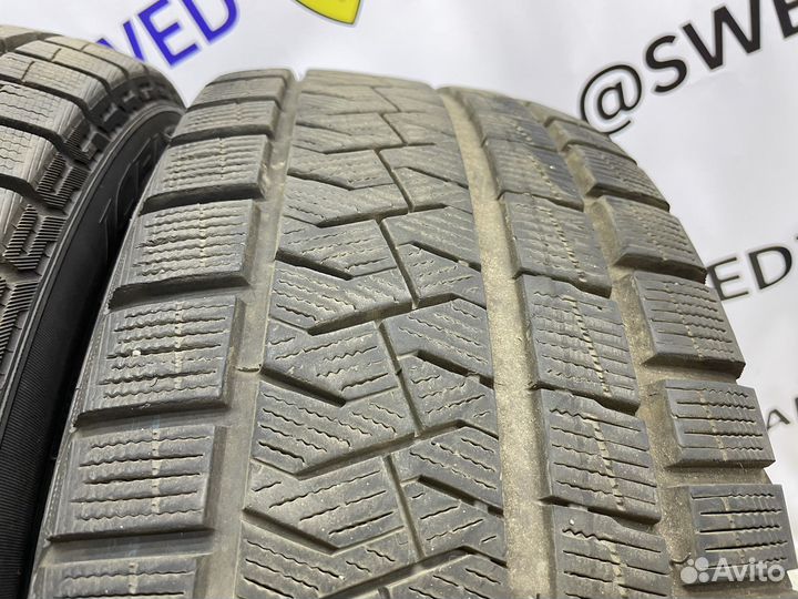 Pirelli Ice Asimmetrico 225/50 R17 94Q
