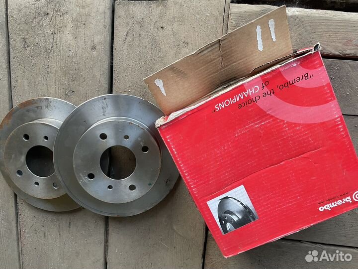 Тормозые диски brembo 08.5443.10 пара