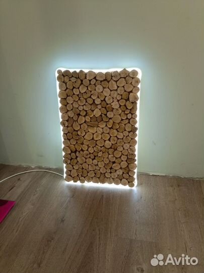 Панно из можжевельника