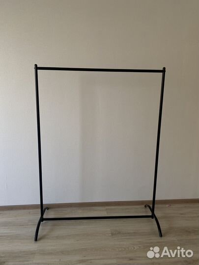 Вешалка напольная рейл для одежды