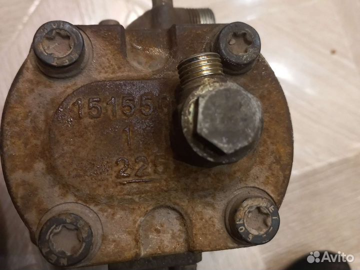 Продам привод вентилятора каток хамм