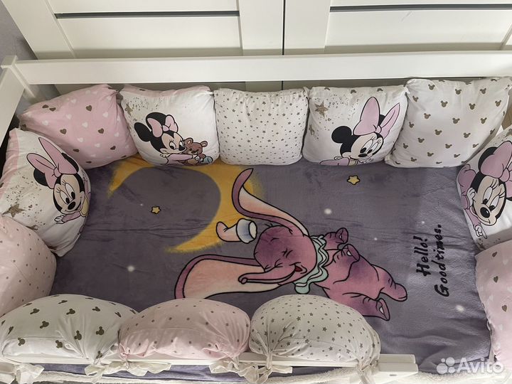 Детская кроватка