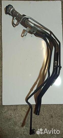 Заливная горловина топливного бака volvo xc70