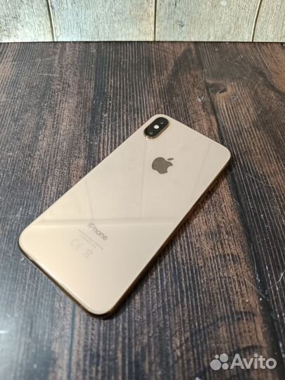 iPhone Xs, 64 ГБ