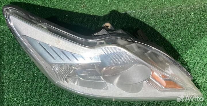 Правая фара Ford Focus 2 рестайлинг