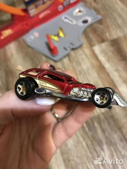 Машинки комплектом