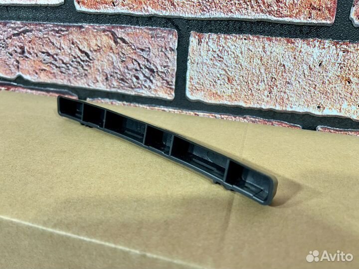 Кронштейн переднего бампера Хундай Солярис Киа Рио