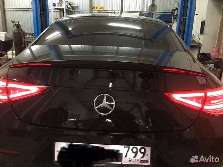 Спойлер мерседес cls карбон