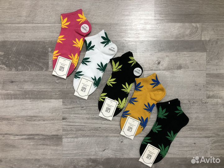 Носки с принтом и без
