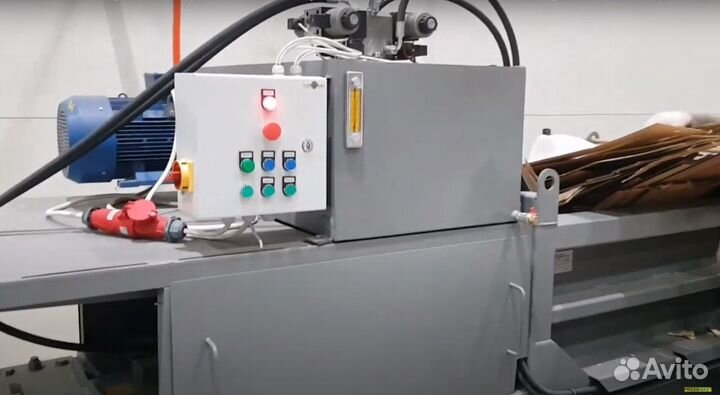 Горизонтальный пакетировочный пресс