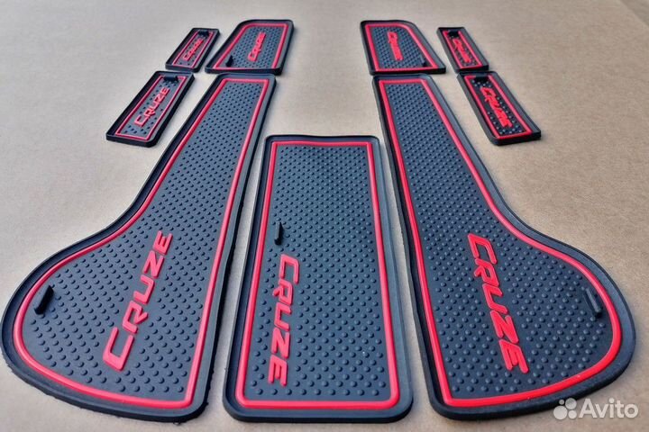 Коврики силиконовые в двери Cruze 9 шт красные
