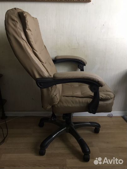 Компьютерное кресло