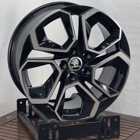 Литые диски Skoda 7.5×R17 5×100
