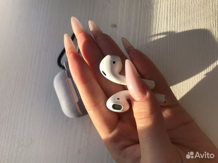 Беспроводные наушники