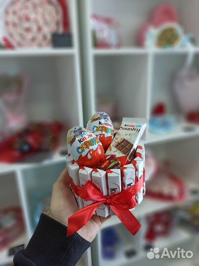 Сладкий подарок киндер