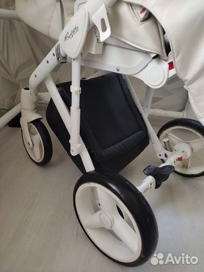 Коляска 3 в 1 бронь