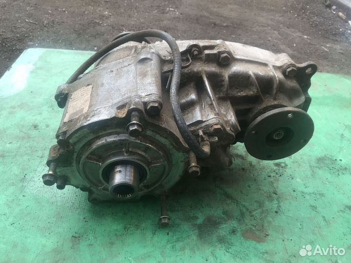 Коробка раздаточная ZX Landmark 2008 г