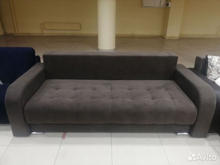 Диван раскладной, Стен