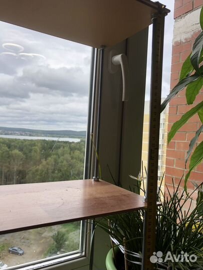 Полка для цветов