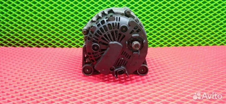 Генератор opel vivaro M9R