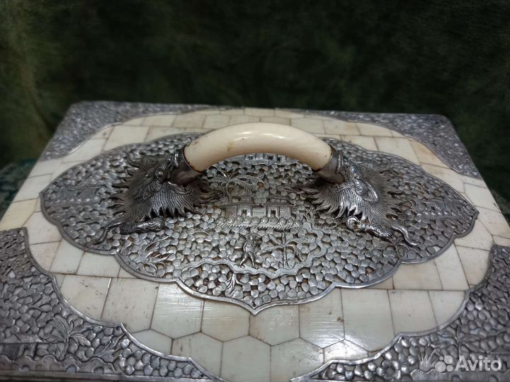 Старинный ларец. Серебро, кость, драконы.19 век