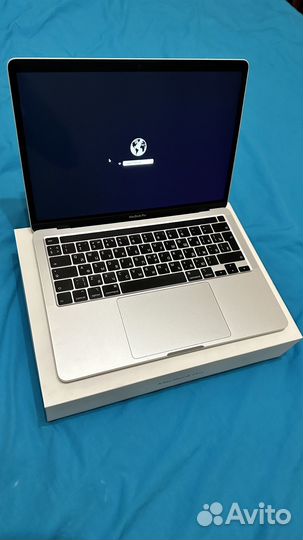 Apple MacBook Pro 13 2020 i5 256gb