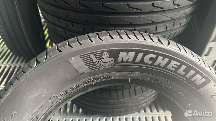 Michelin Primacy 4 235/60 R18 103V