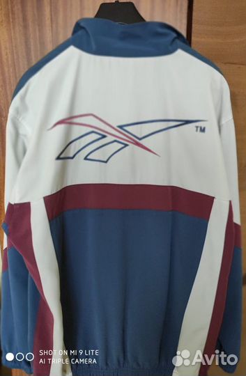 Костюм спорт.